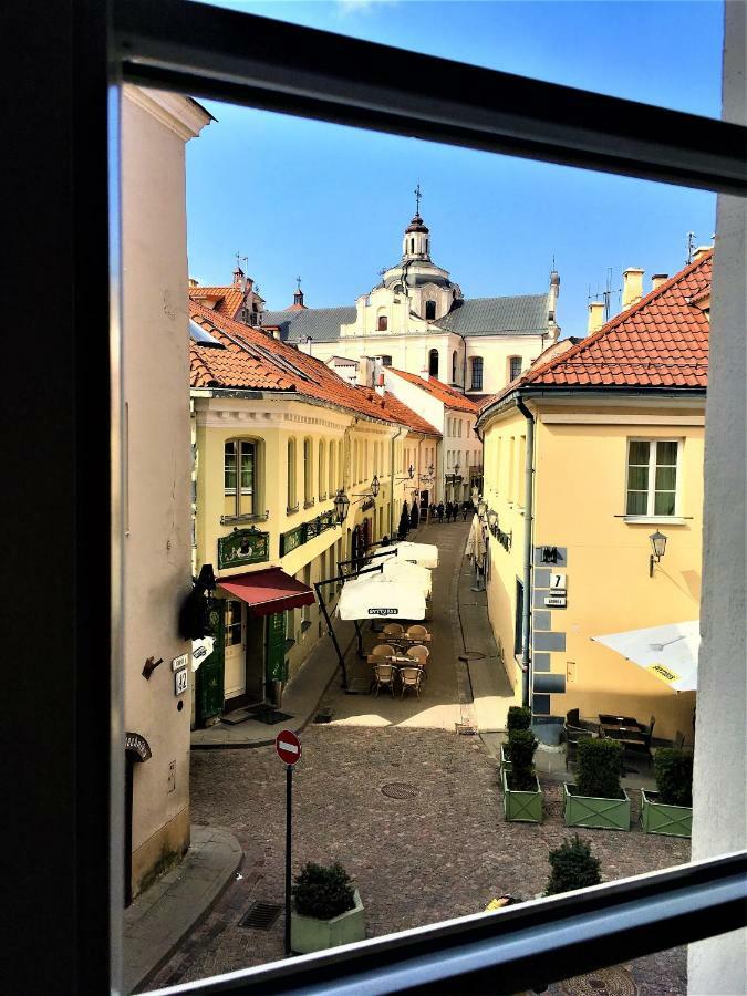 Very Vilnius Stikliu Street Exterior photo